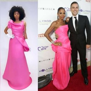 $5,500 RUBIN SINGER "BARBIE" BRIGHT PINK SILK EVENING DRESS GOWN US 2
